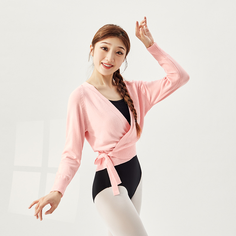 Dámske baletové top s dlhými rukávmi na zimu a tréningy | Core yarn 52% Spandex; podšívka polyester 48%