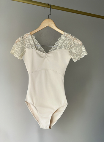 Costum leotard balet cu dantelă, salopetă cu mâneci scurte pentru antrenament de dans/gimnastică, PVC ≤30%, stil retro chinezesc, primăvara 2025