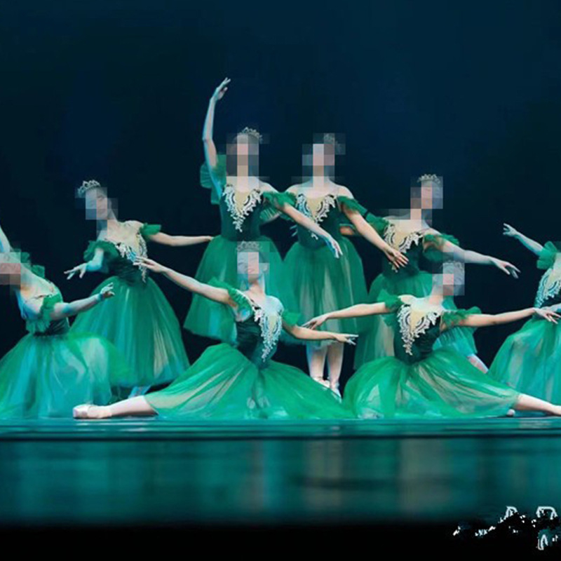 Baletna tutu suknja za scensku izvedbu - čipka, glavni materijal acetat 40%, brušena završnica, stil princeze, 12–14 šavova na 3 cm