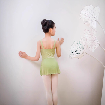 Rochie de balet cu bretele pentru copii – Nylon 75% + Spandex 25% – Finisare moale cu spălare enzimată – pentru copii 3–8 ani – vară 2025