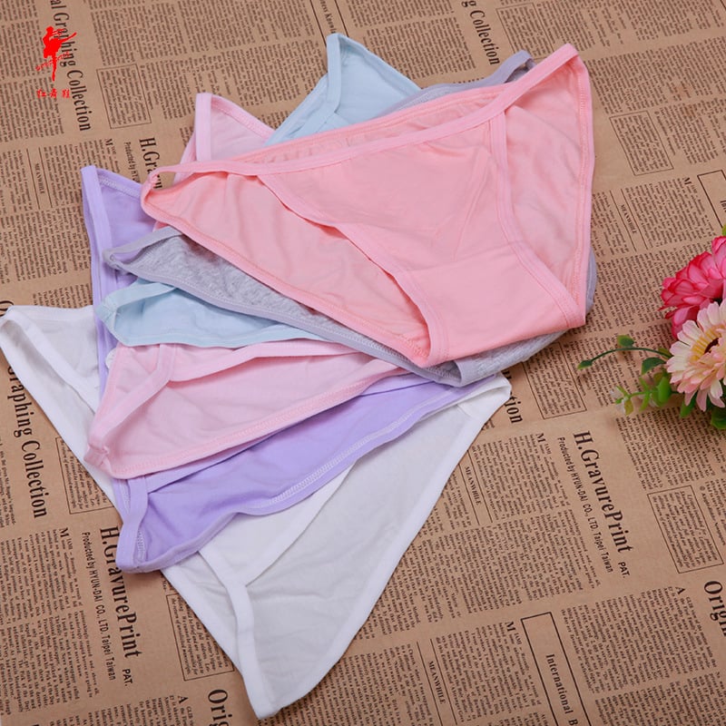 Дамски памучен балетен комбинизон с вградени долнища против оголване — балетна практика, високо изрязване