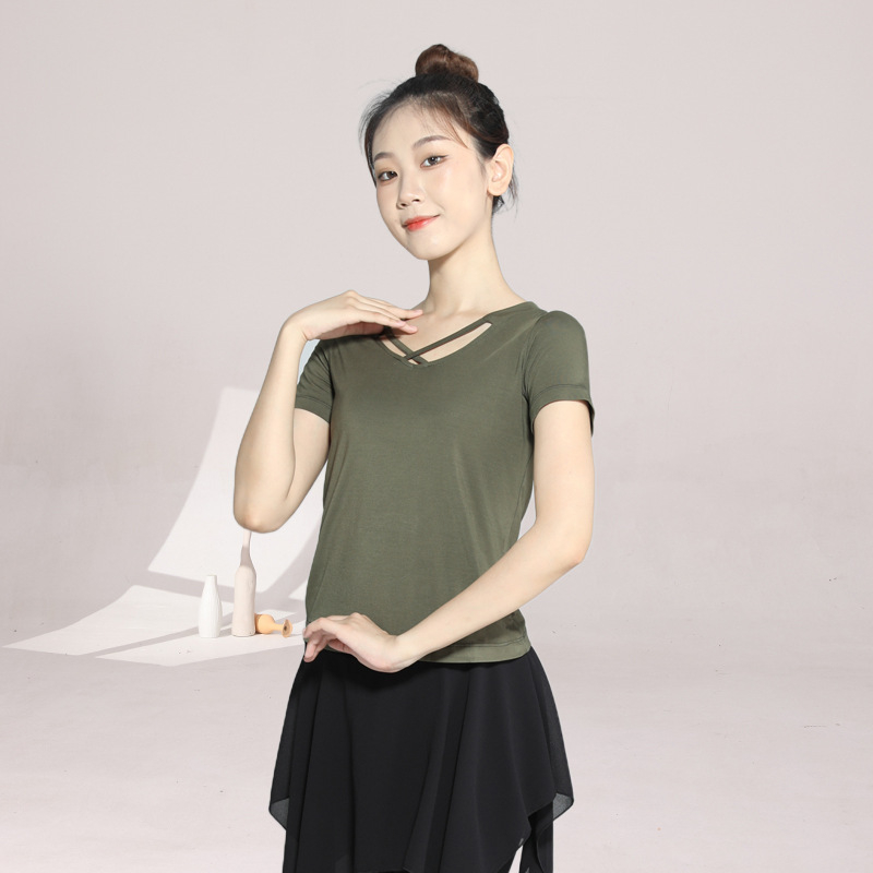 Женски комплект за съвременен танц – топ и тренировъчен костюм, Modal плат 95%, подплата Modal 95%, подходящ за сценични изпълнения