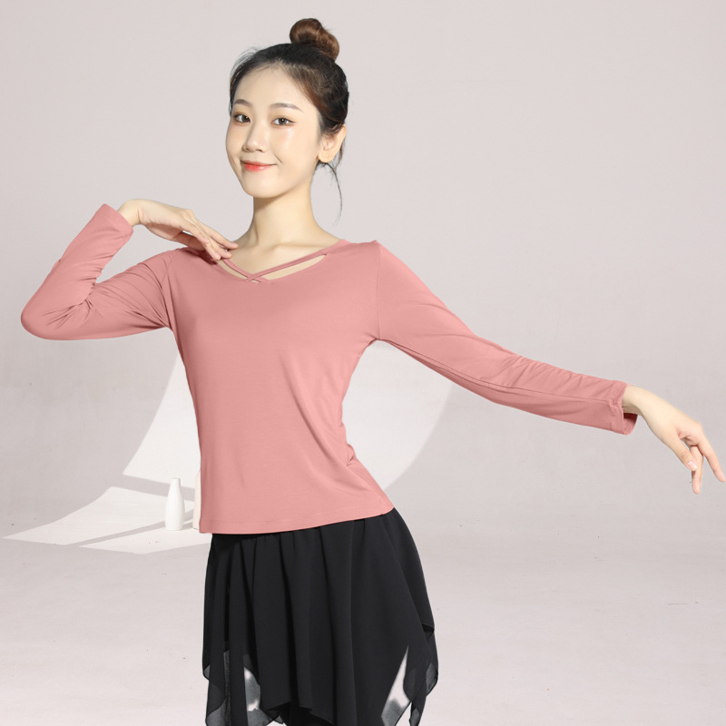 Женски комплект за съвременен танц – топ и тренировъчен костюм, Modal плат 95%, подплата Modal 95%, подходящ за сценични изпълнения