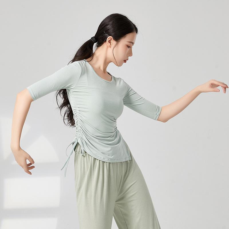 Топ за модерни танци с връзка и цепка, свободен силует, ½ ръкав, материя: вискоза (rayon), подходящ за балет и латин танци