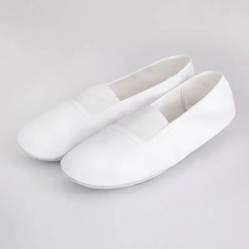 Tanečné topánky na balet a moderný tanec, unisex; vrchný materiál: plátno a bavlna; podrážka: PU; priedušné, rýchloschnúce, ľahké a odolné voči opotrebeniu.