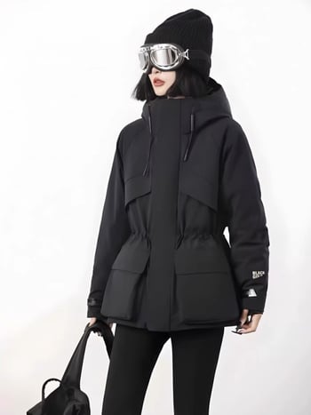 Geacă de puf pentru femei cu glugă, croială slim, material nylon, umplutură 201–300 g, iarnă 2025