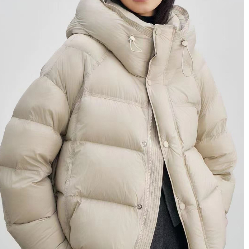 Jachetă de iarnă pentru femei, cu glugă, lungime scurtă, puf de rață 81–85%, umplură 101–200 g, material poliester