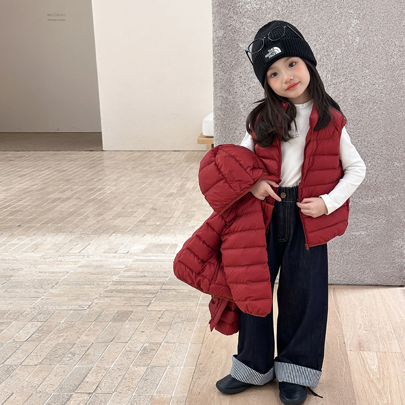 Vesta de copii cu glugă din puf de rață alb, unisex, 86–90% puf de rață alb, exterior din nylon, căptușeală poliester, stil coreean, iarnă 2025