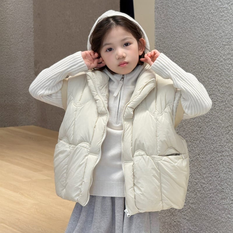 Vesă de copii din puf, 95% conținut puf, umplutură: puf de rață alb, țesătură din poliester, toamnă 2025