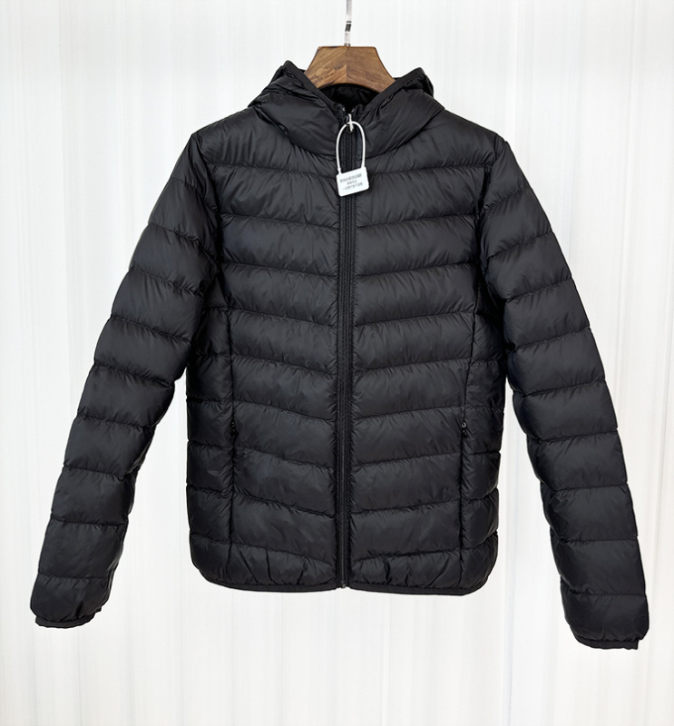 Γυναικείο ελαφρύ πουπουλένιο μπουφάν με κουκούλα, ελεύθερη γραμμή, κοντό μήκος, φερμουάρ, Χειμώνας 2025