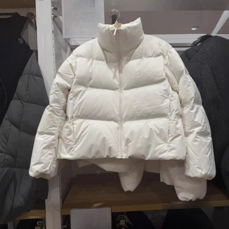 Geacă de puf pentru femei, fără cusături, lungime foarte scurtă, guler înalt, fermoar, umplutură din puf alb de rață