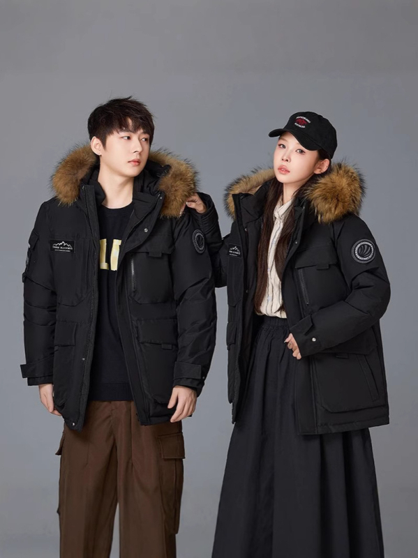 Jachetă parka din puf pentru frig extrem – croi lejer, glugă, guler din blană, puf de rață, volum puf 600, căptușeală poliester