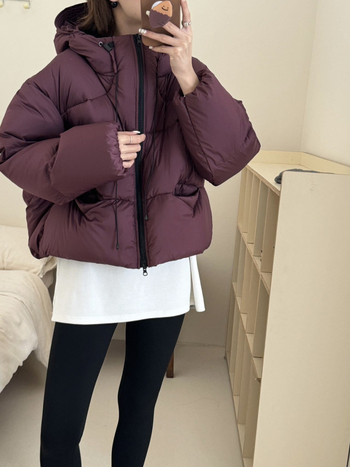 Geacă de puf cu glugă, umplutură din puf de rață 201–300 g, conținut de puf 91–95%, gros, țesătură poliester, lungime normală, femei, stil britanic, toamnă 2025