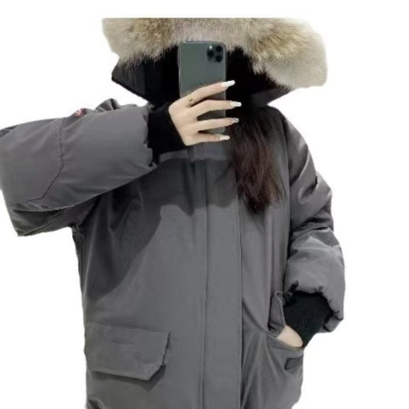 Ženska jakna od kačjeg perja, kragn od krzna s mogućnošću uklanjanja, zatvarač, zima 2024