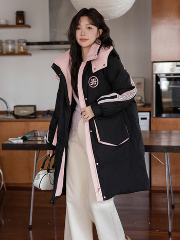 Geacă de puf lungă, cu glugă, umplutură 201–300 g puf, țesătură poliester, fermoar