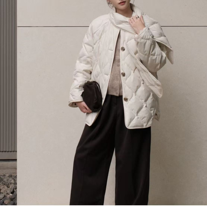 Jakna s ovratnikom-šalom, minimalistički elegantan gradski stil, 71–75% bijelog patka perja, nadoplna 51–100 g, dužina 50–65 cm