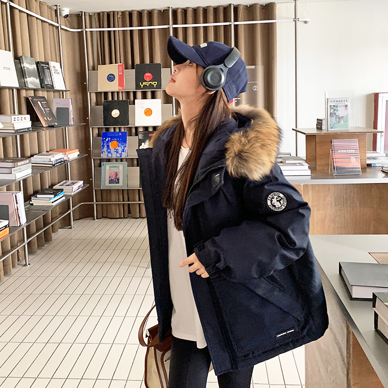 Jachetă de iarnă din puf pentru femei cu glugă și guler din blană, lungime medie, umplutură din puf de rață albă 86–90%, 201–300 g, material poliester, iarnă 2025