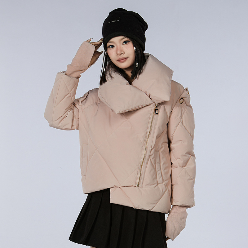 Ten-Twenty női tollkabát fehér kacsa tolltöltettel (86–90%), lazább szabású, rever-gallér, poliészter anyag (>95%), cipzár