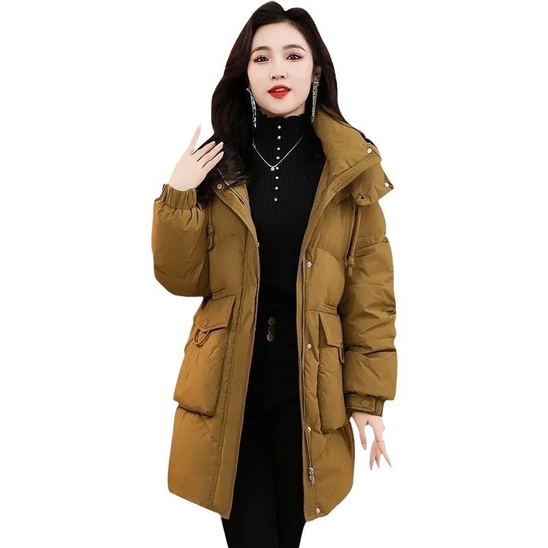 Geacă damă din puf de rață, cu glugă, lungime medie, fermoar, umplutură 50% puf de rață, țesătură poliester