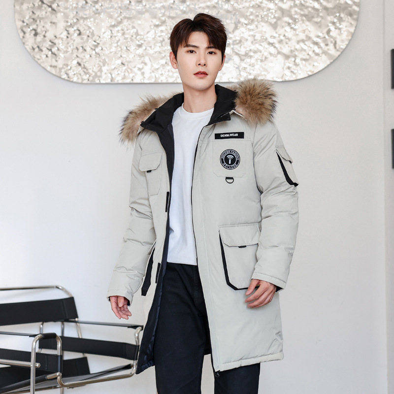 Férfi téli kapucnis tollkabát — töltet: fehér kacadown; kasmírtartalom: 86–90%; pelyhek sűrűsége: 650