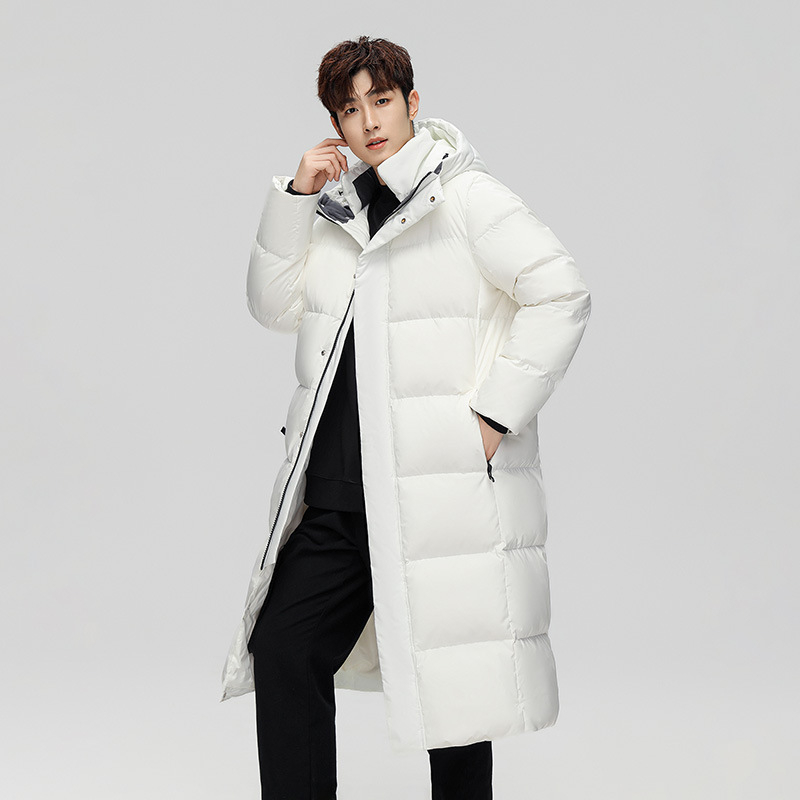 Uniszex középhosszú tollkabát fehér kacsapuhával 56–60% töltőanyag, külső és bélés poliészter, rácsos mintázat, kapucni, cipzár, vastagított dizájn