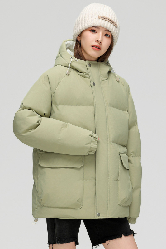 Férfi kapucnis pehelydzseki, hosszú fazon, 81-85% pehelytartalom, őszi 2025