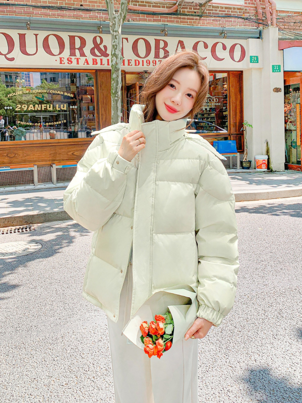 Libamellás télikabát, vastagított, kapucnis, rövid szabású, chenille-spandex anyag