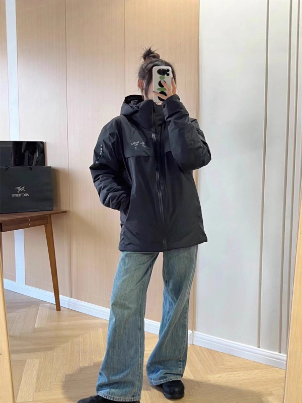 Μπουφάν από πούπουλα με ρύθμιση θερμοκρασίας, αντιανεμικό, αποσπώμενη κουκούλα, πλήρωση 280 g πούπουλων, περιεκτικότητα πούπουλών 91–95%