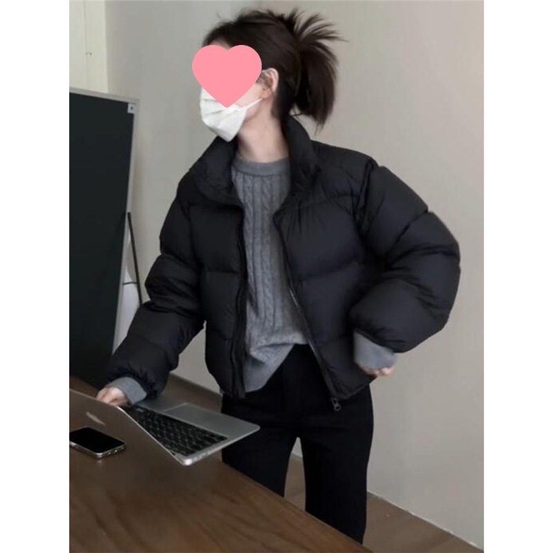 Kratka ženska jakna u stilu Kendall Jenner, lagana, crna zima, za sitniju figuru