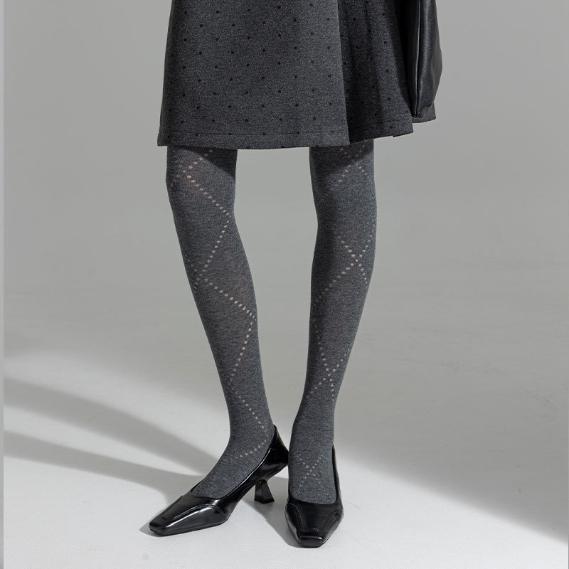 Pamut harisnyanadrág közepes vastagságú, lélegző, nedvszívó, karcsúsító hatású, egyszínű