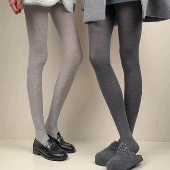 Vunene hulahopke od vune s nogama, jednobojne, srednje debljine, 70–80% vuna, japanski stil