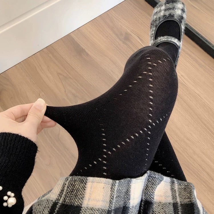 Rácsos mintás pamutkeverék harisnyanadrág lábfejjel, középméretű vastagság, rugalmas, karcsúsító hatás