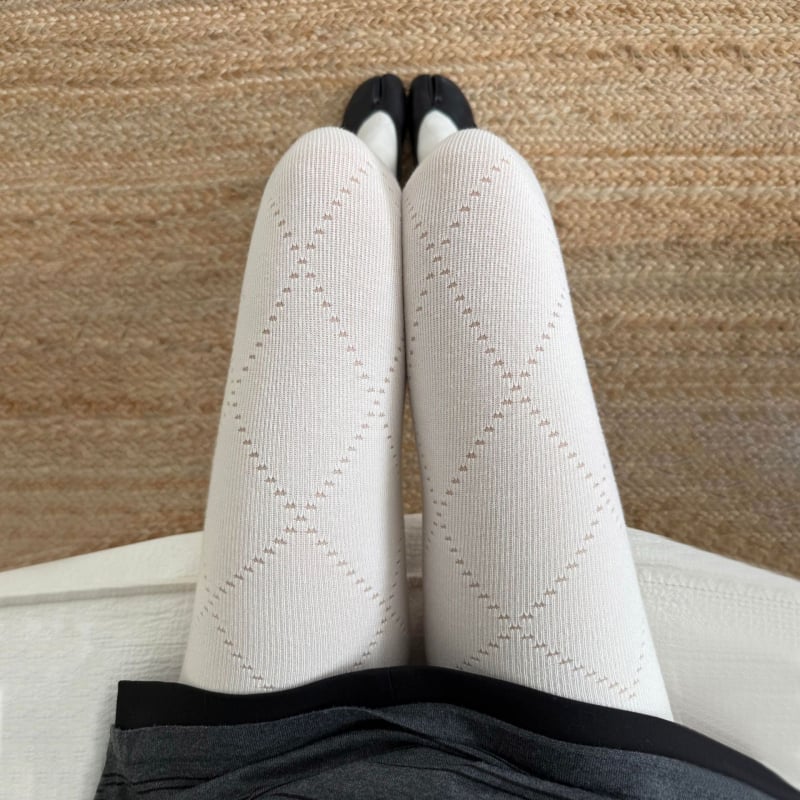 Rácsos mintás pamutkeverék harisnyanadrág lábfejjel, középméretű vastagság, rugalmas, karcsúsító hatás