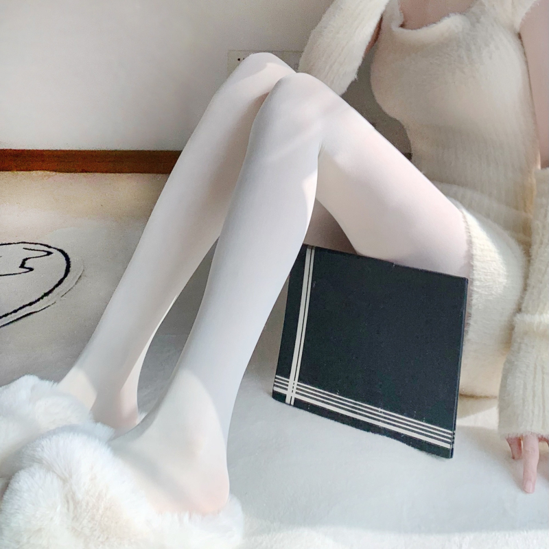 Velúr harisnyanadrág, lift hatás, formázó, láthatatlan, izzadságot felszívó, 70-80% nylon