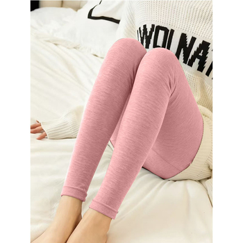 Sieviešu termo legingi ar velūru, bezšuvju, viduklis vidējā augstumā, šaurs piegriezums, silts iekšējais oderējums