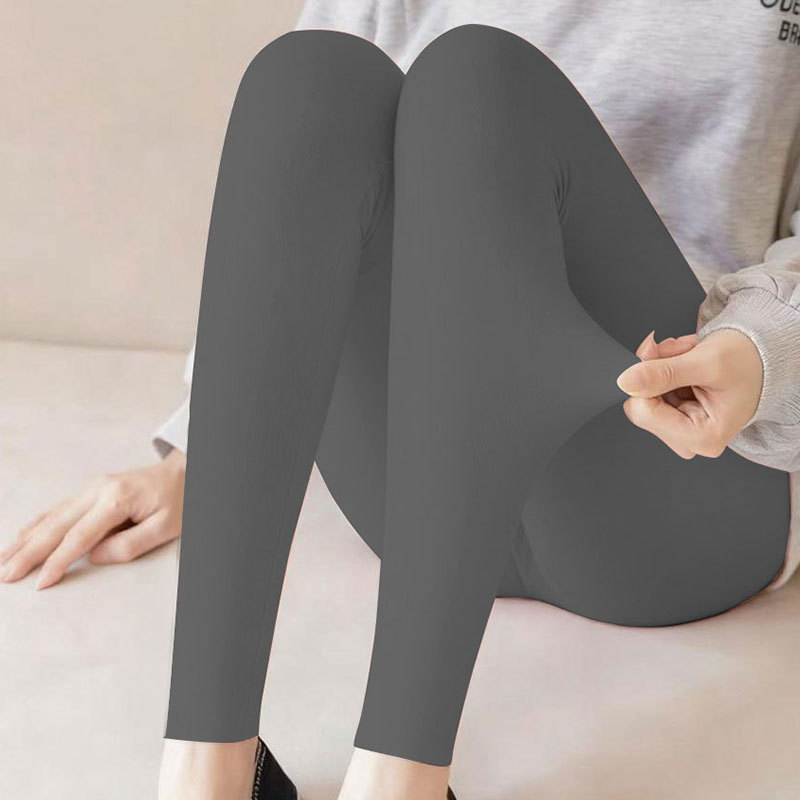 Derong poliestera viengabala cieši legingi, vidēja biezums, mikroelastiskums, uztur siltumu