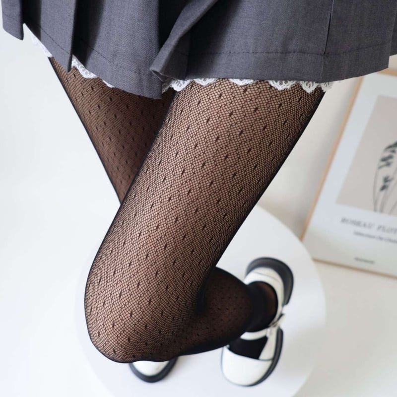 Női harisnyanadrág japán stílusban, varrás nélküli, légies, vékony és könnyű – nylon; láthatatlan, formázó funkció; egyszínű minta; lábfejjel