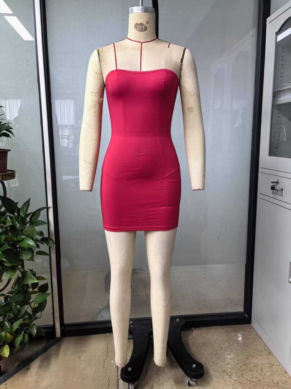 Női pánt nélküli Milk Silk anyagú bodycon ruha, magas derék, egyszínű, 2% spandex