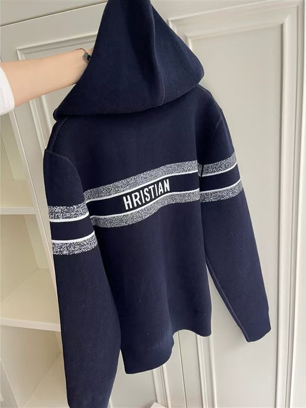 Pălton-cardigan reversibil cu glugă din lână și cașmir, monogramă floral vintage, lână 95%+, cașmir <30%, iarnă 2024