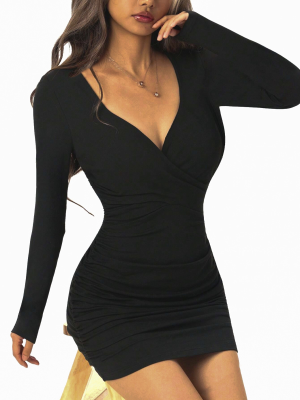 Дамска рокля с V-образно деколте, дълги ръкави, плисирана, тясен силует, еластична материя полиестер-еластан