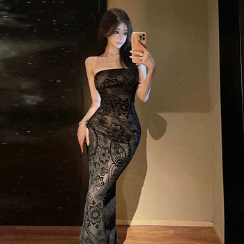 Рокля с принт, плътно прилепваща, висока талия, без ръкави, цип