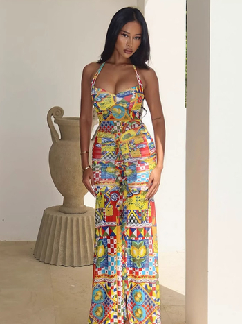 Nyomtatott hálószövésű ruha halternyakú, hát nélküli, ujj nélküli, hosszú, karcsú fazon