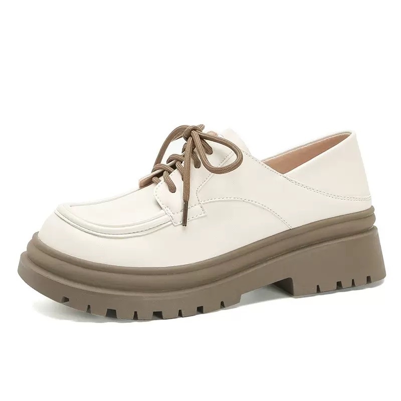 Ženske kožne loaferice s okruglim vrhom, 3–5 cm debeli pet, gumena potplata