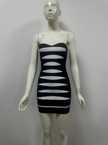 Rochie fără mâneci, tub-stil, talie înaltă, croială strânsă, viscoză cu plasă