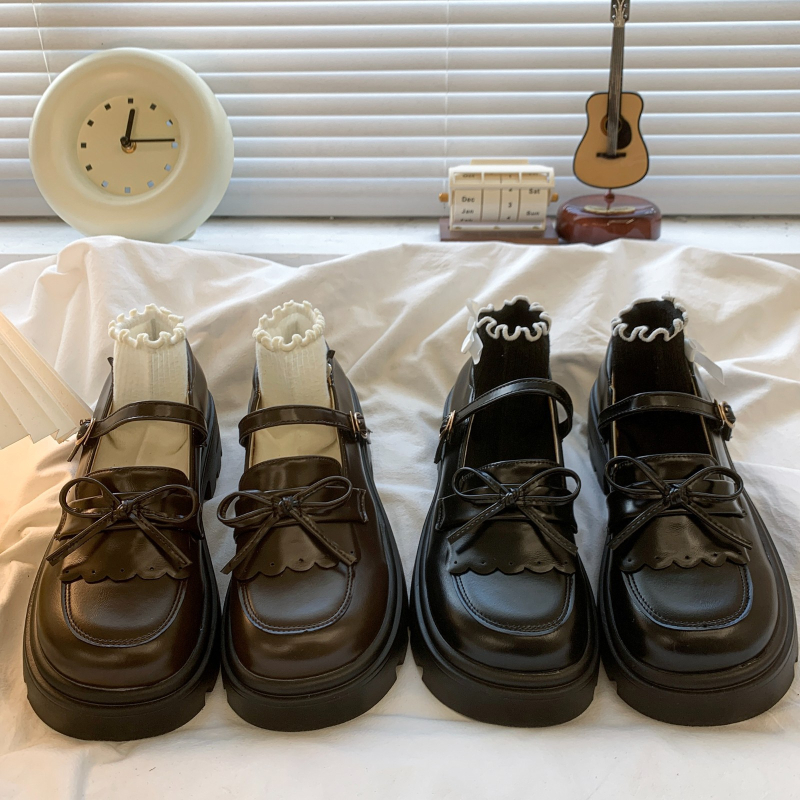 Damske loaferice - Okrugli vrh, PU gornji dio, Gumena potplata, Srednja peta 3-5 cm, Debeli potpetica, Rimski stil