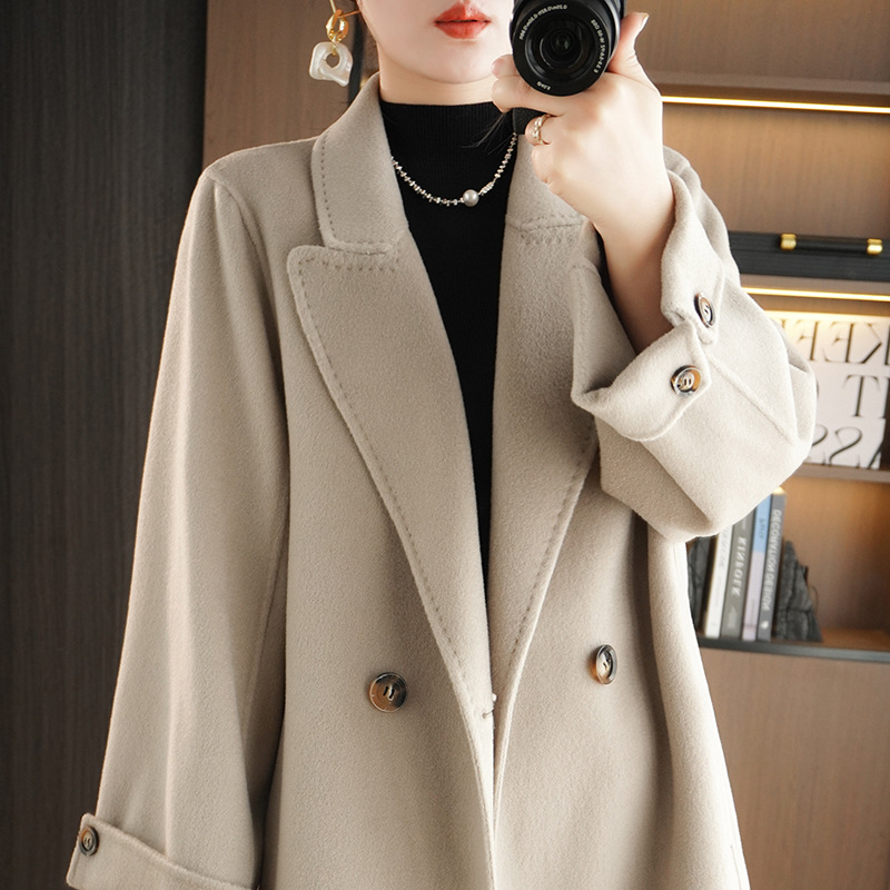 Dámsky vlnený kabát, Hepburn štýl, dlhý, dvojradové zapínanie, dĺžka 80-100 cm, 95% vlna