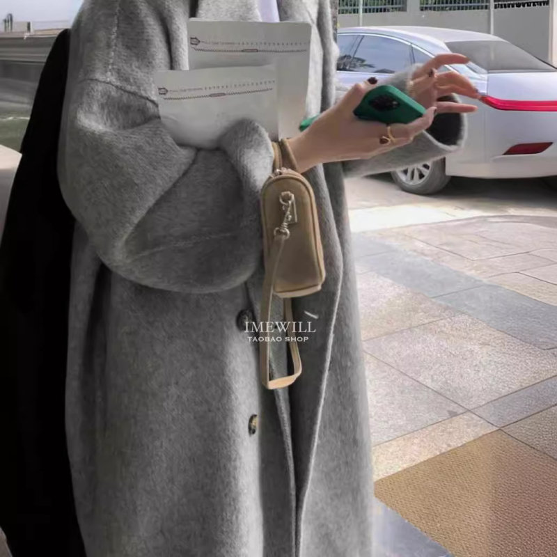 Női tweed kabát, koreai/japán lazító stílus, gyapjú keverék 30–50%, hosszabbított hossz >100 cm, dupla gombolás