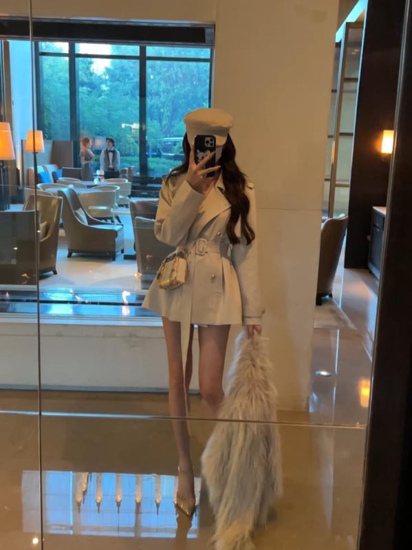 Jachetă scurtă din chenille pentru femei, cu rever, nasturi dubli, șnur talie, primăvara 2025