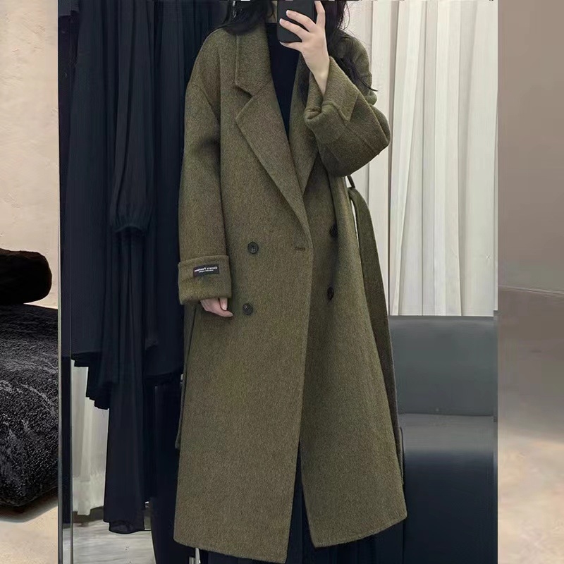 Paltoane lungă din lână pentru femei, guler LAPEL, închidere dublă, mâneci lungi, lână ≥95%, lungime peste 100 cm, lansare toamnă 2024