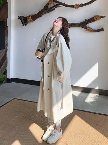 Palton lung feminin, windbreaker (Țesătură: Chenille, Compoziția principală: Spandex, Model: Altul, Guler: înalt, Buzunare și șnururi)